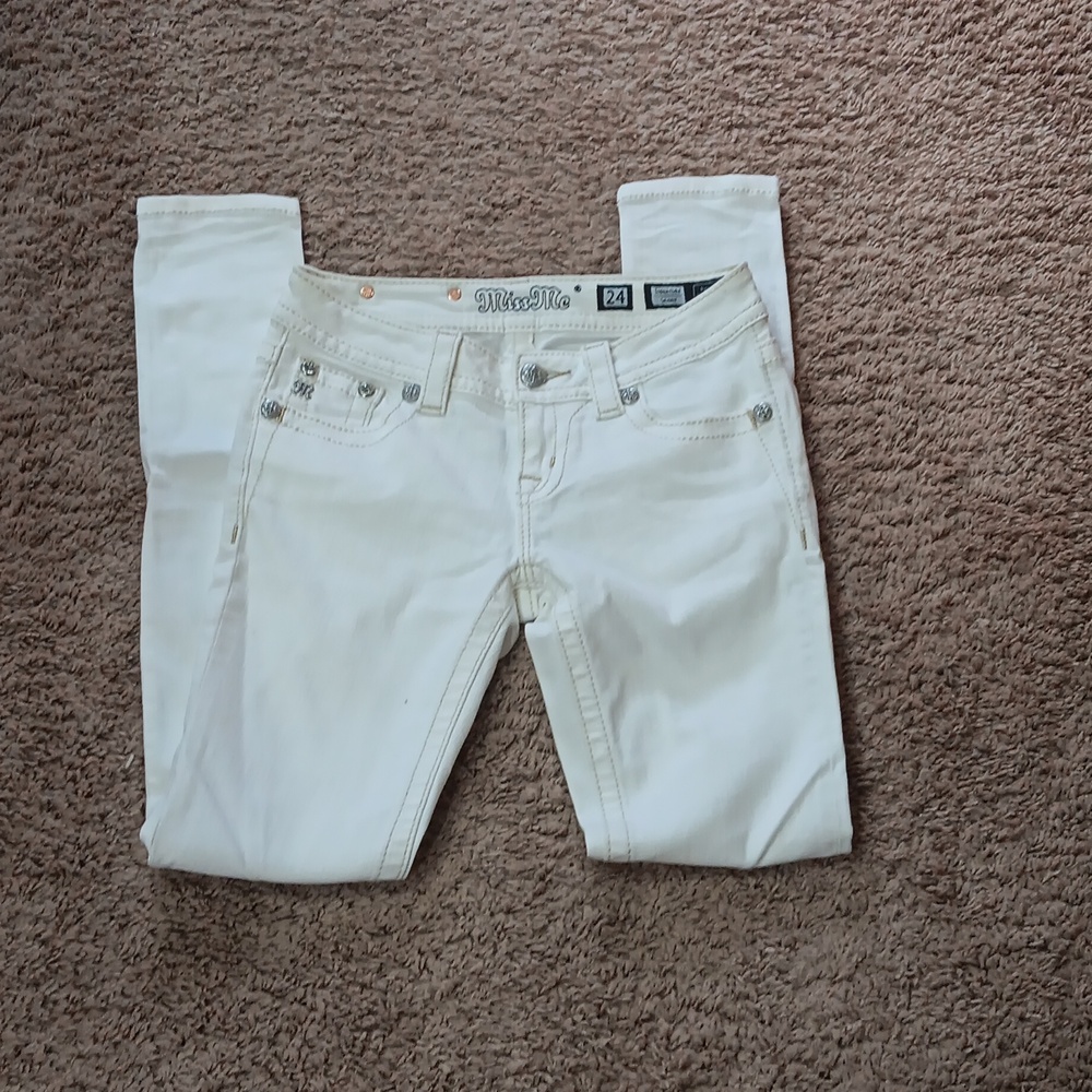 Miss Me skinny jeans size 24 rise 7 inseam31